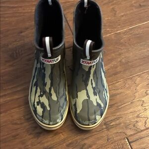 XTRATUF Kids Camouflage Rain & Snow Boots